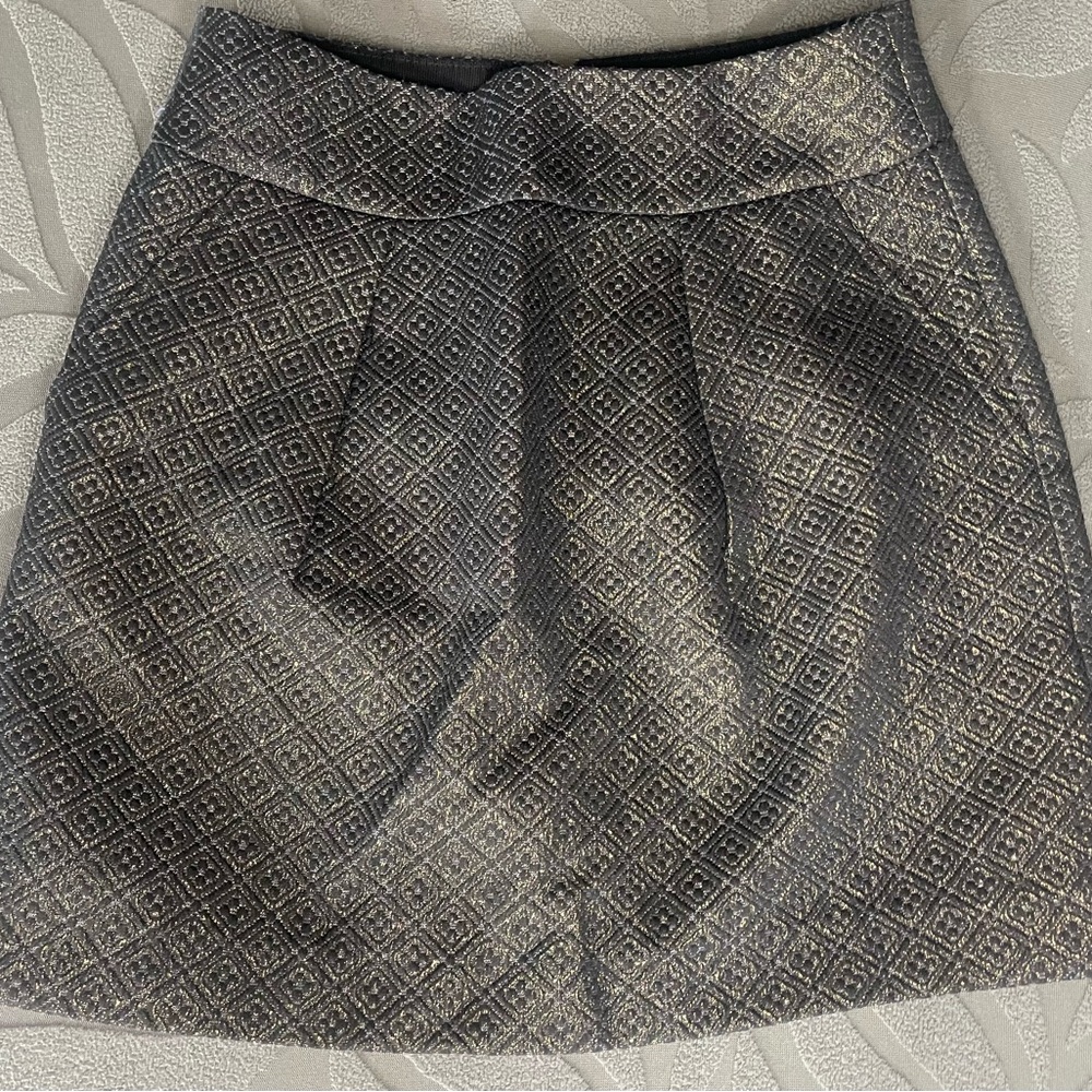 LOFT Gray Pleated A-Line Mini Skirt